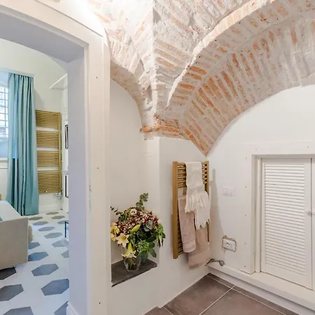 דירה Busdraghi Studio, A Stylish Along Via Fillungo *
